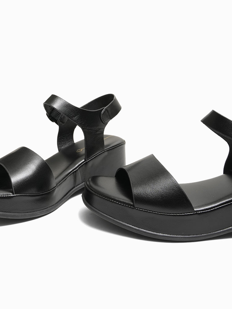 Landra Wedge Sandals