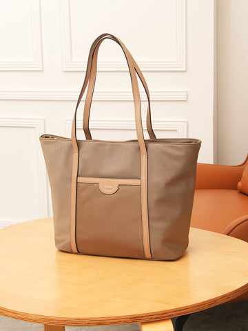 CLN - Carry your essentials without the fuss in the Asher Tote Bag. Shop it  here: cln.com.ph/products/asher