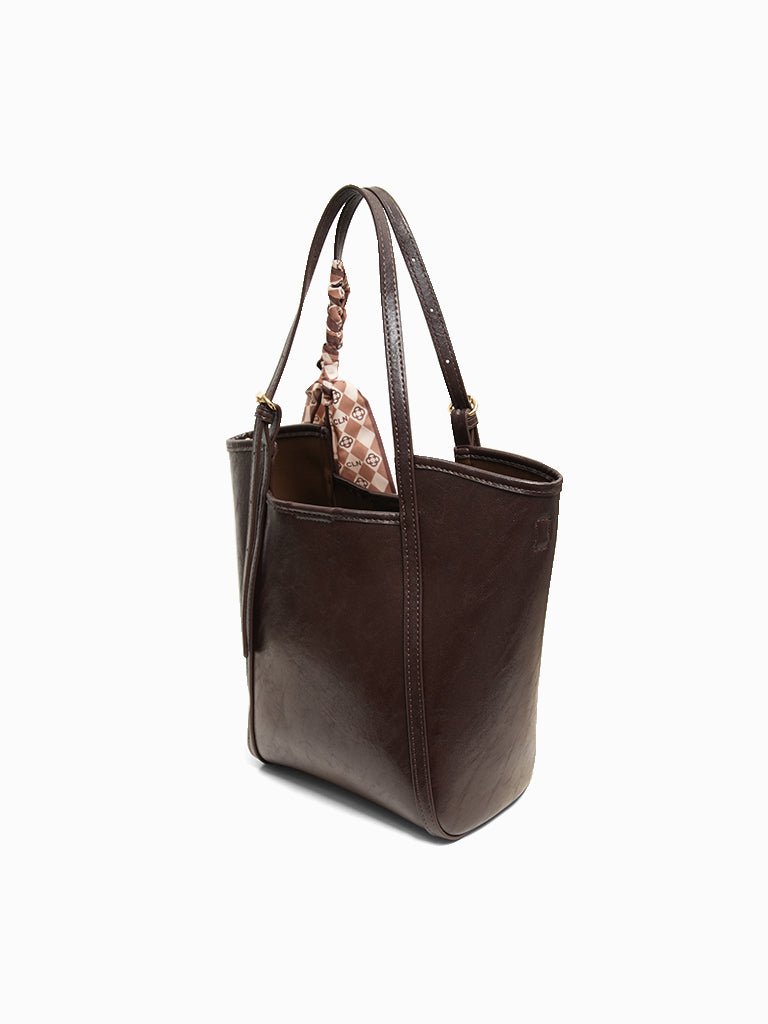 Laurie Tote Bag