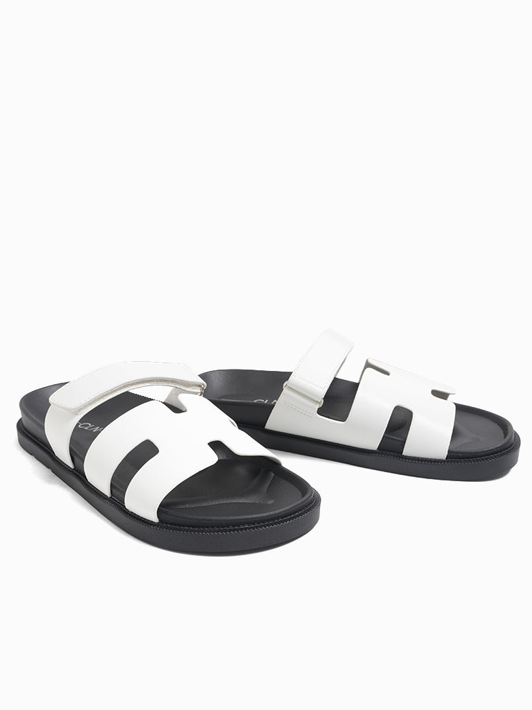 Lelia Slides