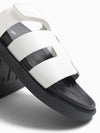 Lelia Slides
