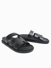Lelia Slides