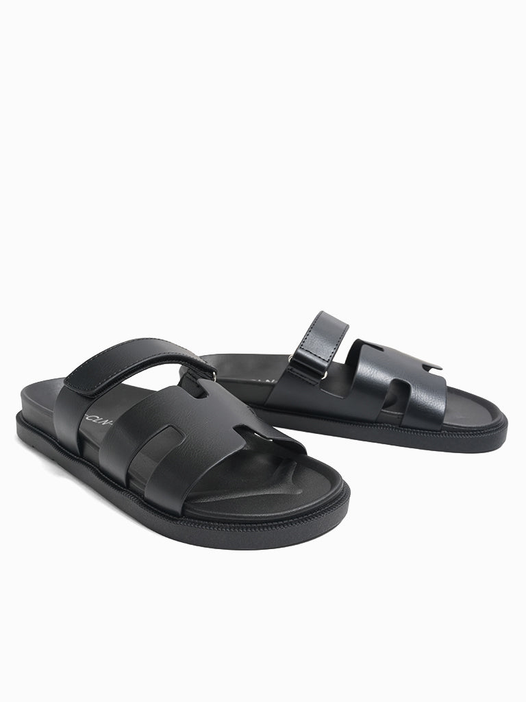 Lelia Slides