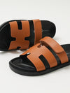 Lelia Slides
