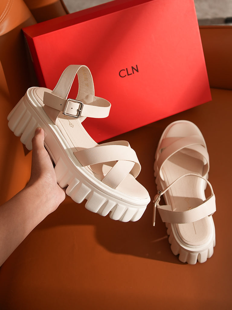 CLN Sandals for sale Pm for inquiries - Tindahan ni Kaye