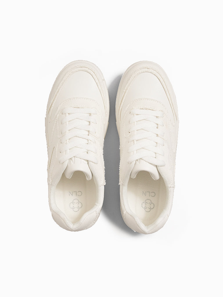 Liam Lace-up Sneakers