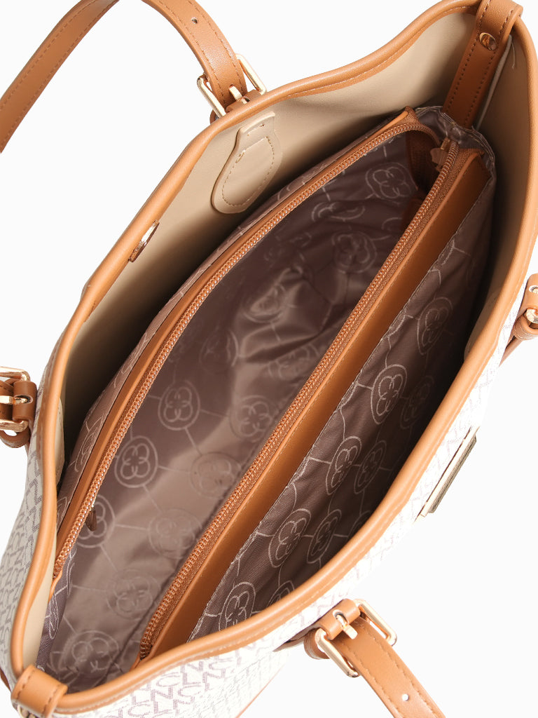 Lizzie Tote Bag