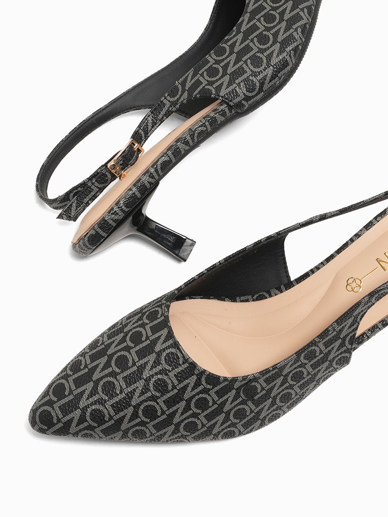 Megumi Pumps