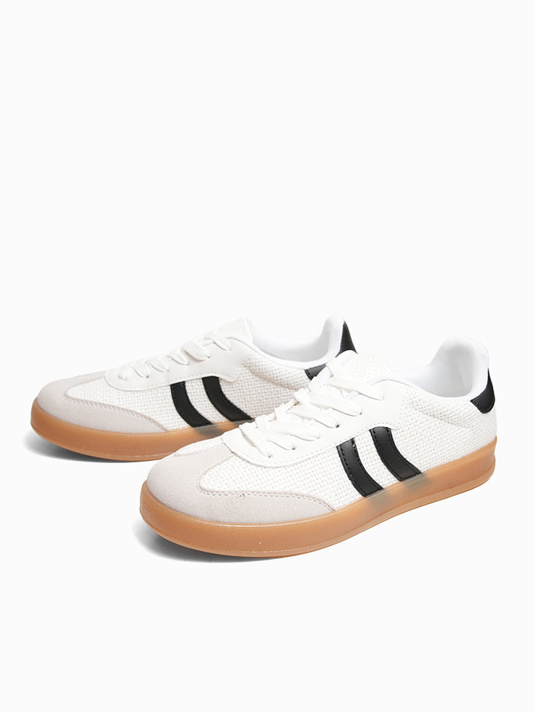 Nerva Lace-up Sneakers