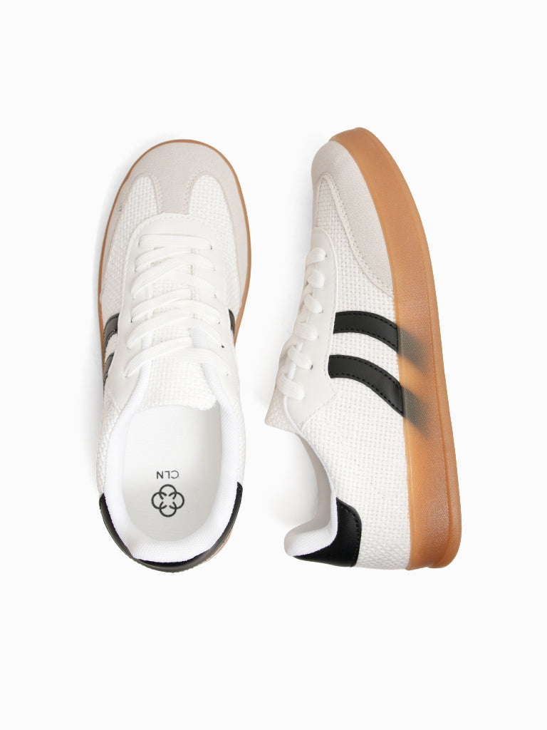 Nerva Lace-up Sneakers