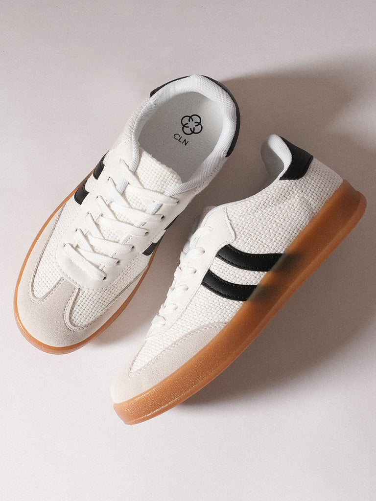 Nerva Lace-up Sneakers