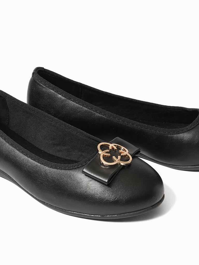 Olivine Ballerinas