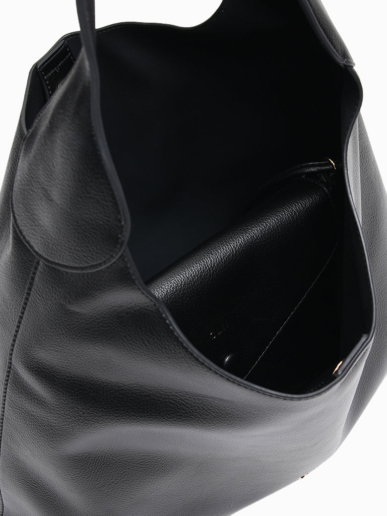 Queenie Shoulder Bag