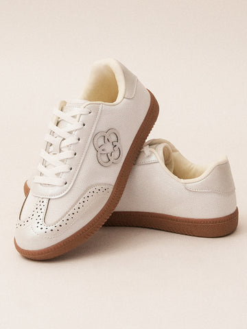 Riley Lace-up Sneakers