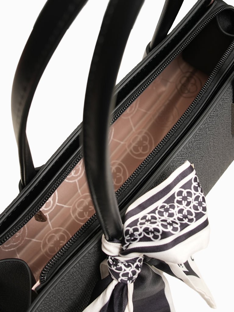 Rossie Shoulder Bag