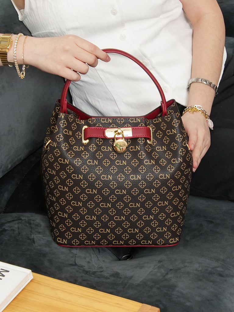 Sincerity Handbag