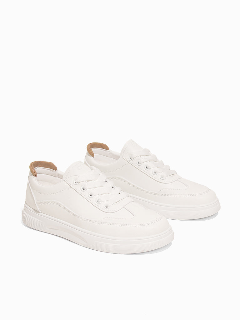 Stern Lace up Sneakers