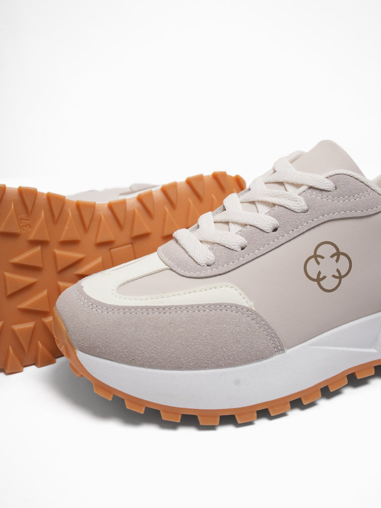 Sunny Lace-up Sneakers