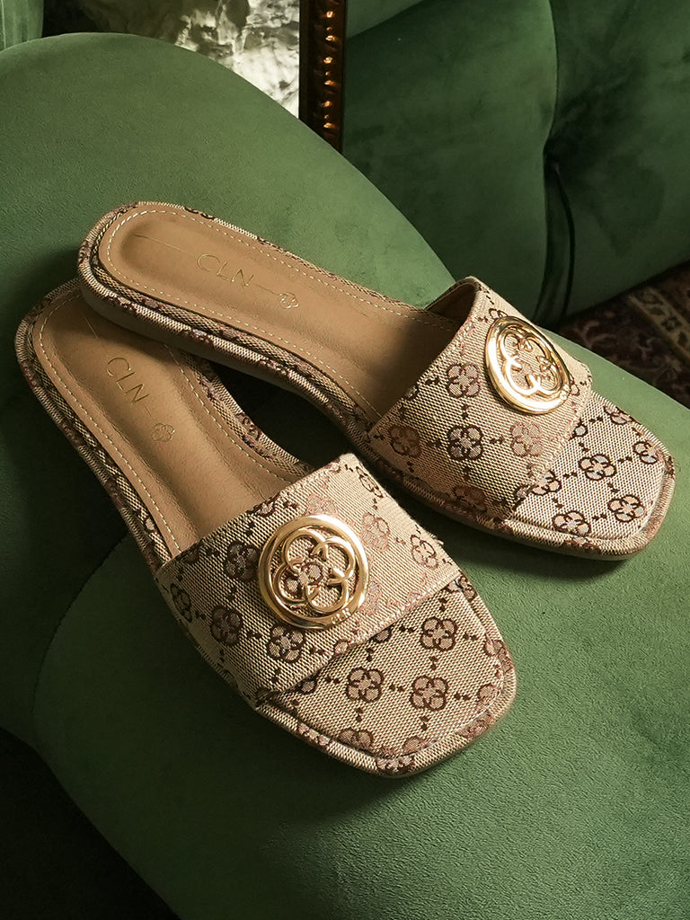 Vashti Slides