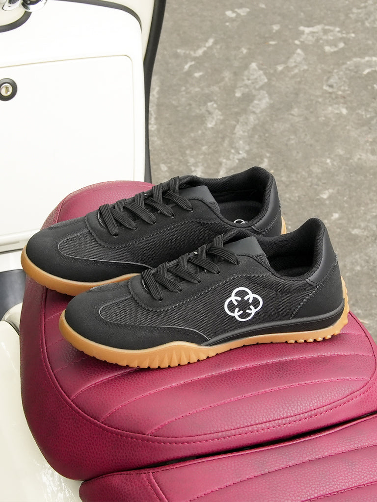 Yara Lace-up Sneakers