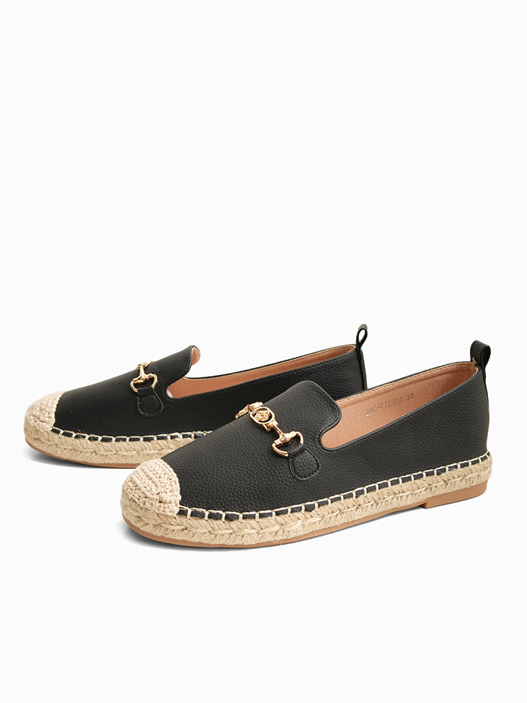 Yiesha Slip-on Loafers