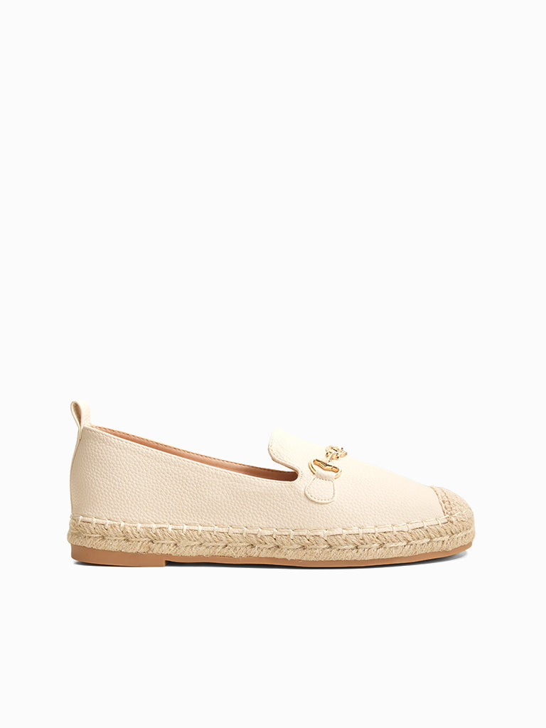 Yiesha Slip-on Loafers