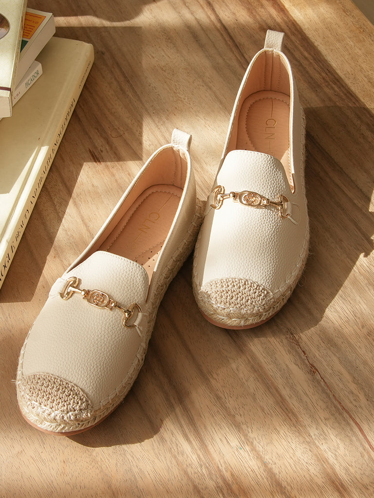 Yiesha Slip-on Loafers
