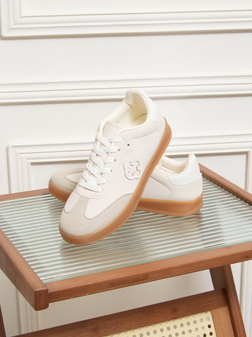 Yuan Lace-up Sneakers