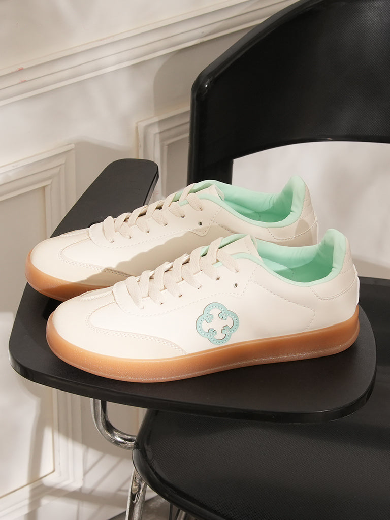 Yuan Lace-up Sneakers