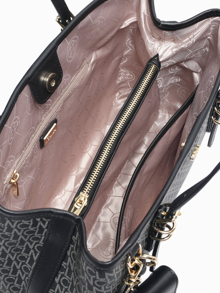 Zarielle Shoulder Bag