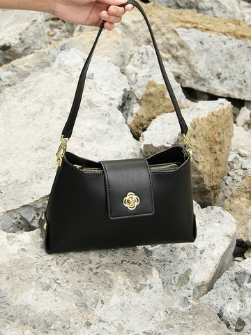 CLN - The ultimate modern chic: VIA shoulder bag