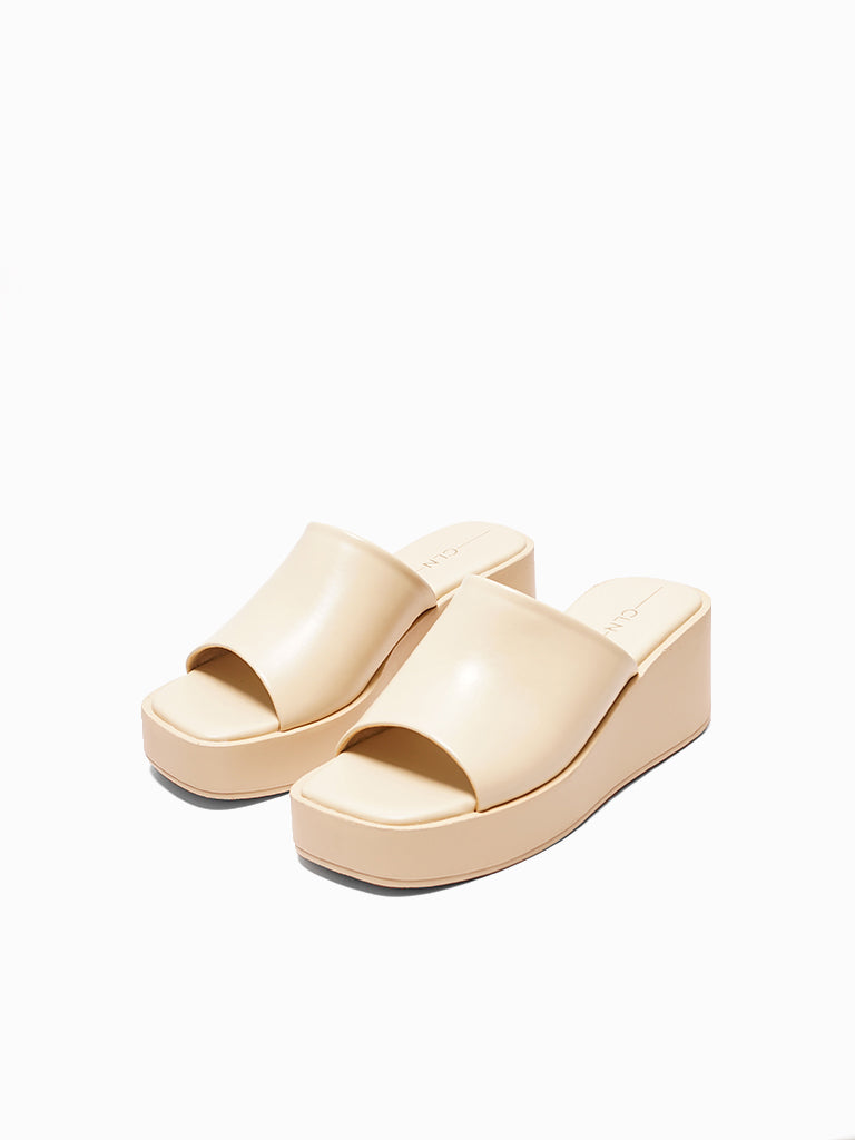 Duana Wedge Slides