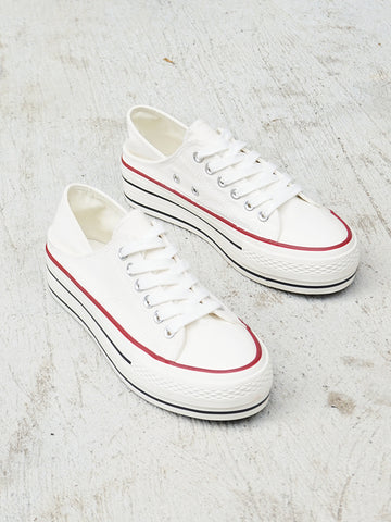 Kinley Lace up Sneakers