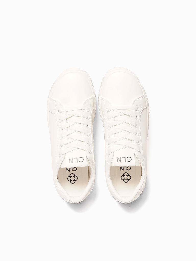 Rayne Lace up Sneakers