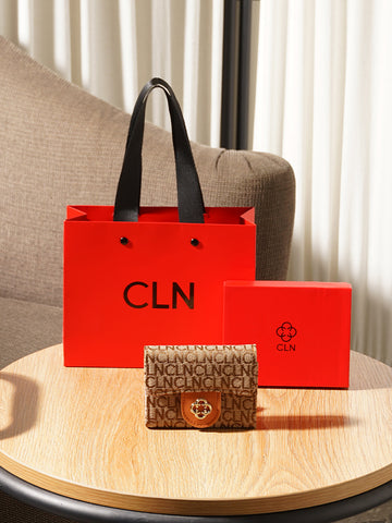 Ooh la la.😍 Shop the Giavanna Bag at cln.com.ph #CLN #CLNph #shopwith