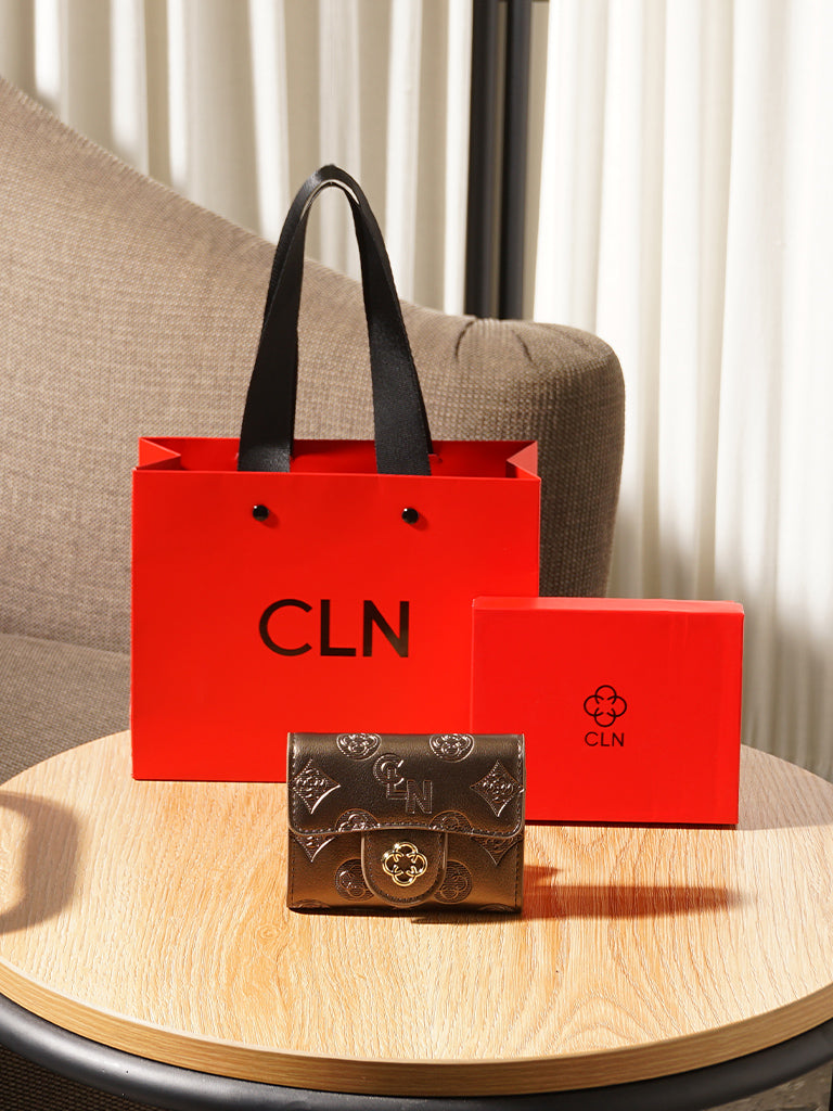Stacie Card Holder (Debossed Monogram)