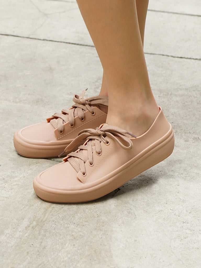 Vesta Lace up Sneakers