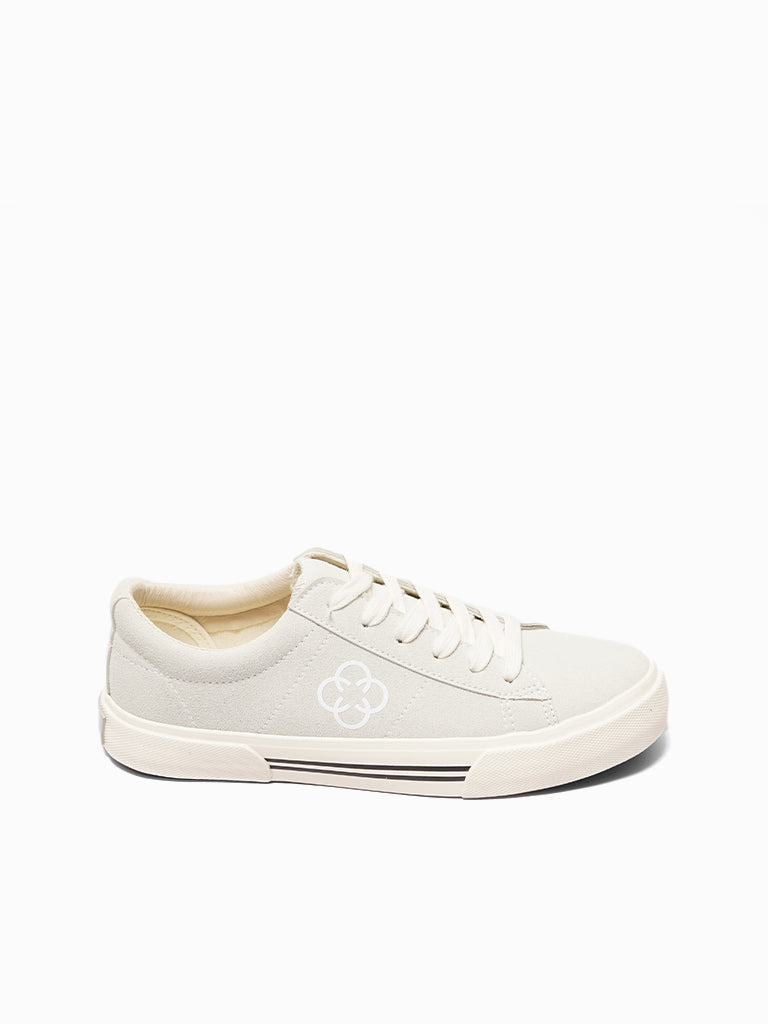 Wade Lace up Sneakers