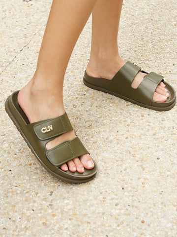 Zade Flat Slides