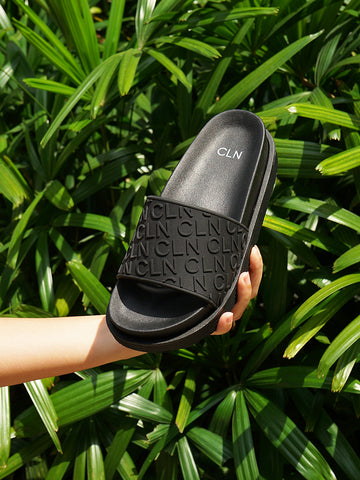 Zora Flatform Slides