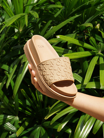 Zora Flatform Slides