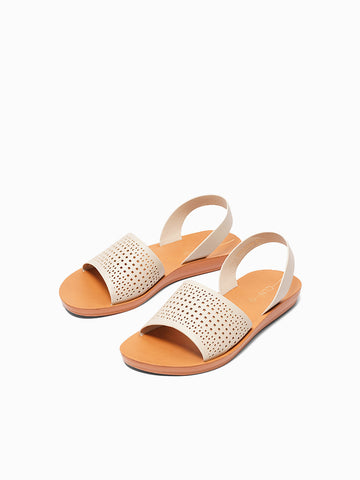 Zoya Flat Sandals